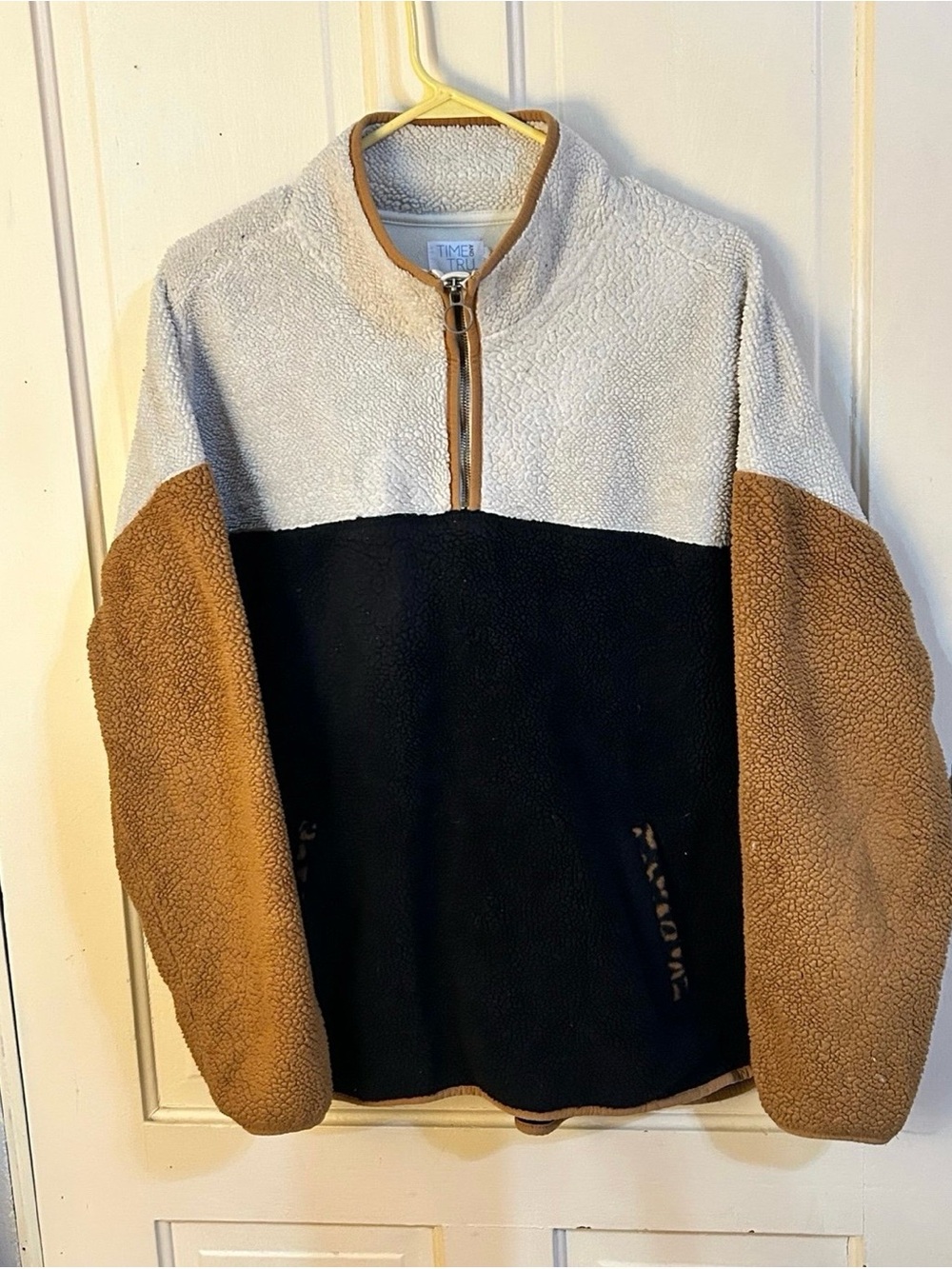Ladies Time & Tru Sherpa quarter zip jacket size XL (16-18)